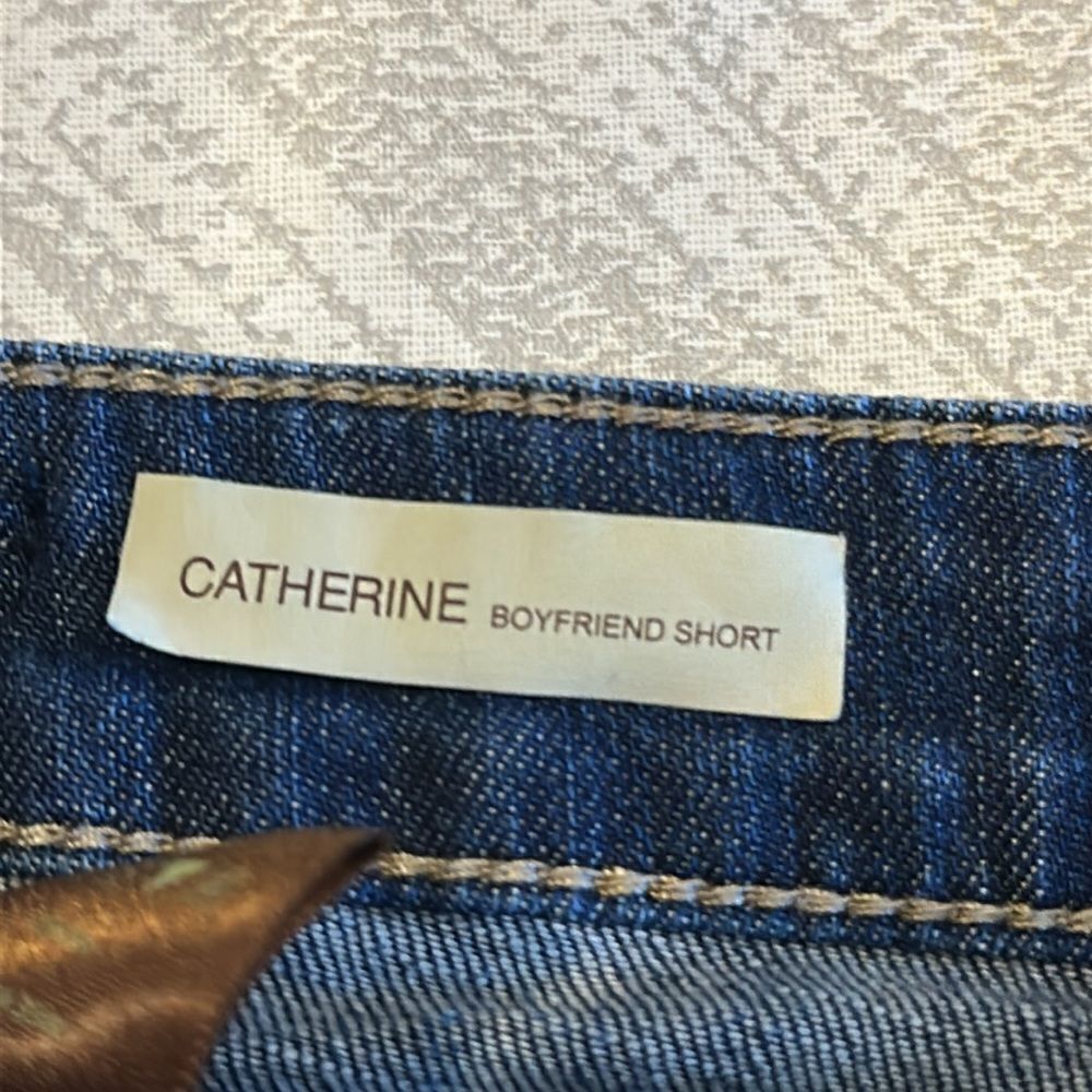 Kut from the Kloth Women’s Catherine Blue Denim Boyfriend Short - Size 4 - Picture 5 of 7